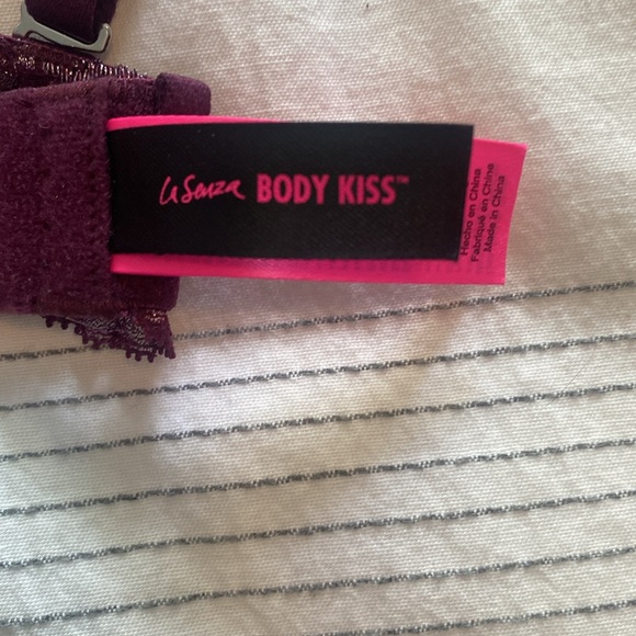 La SENZA body kiss purple bra. Size 32B. - Picture 4 of 6